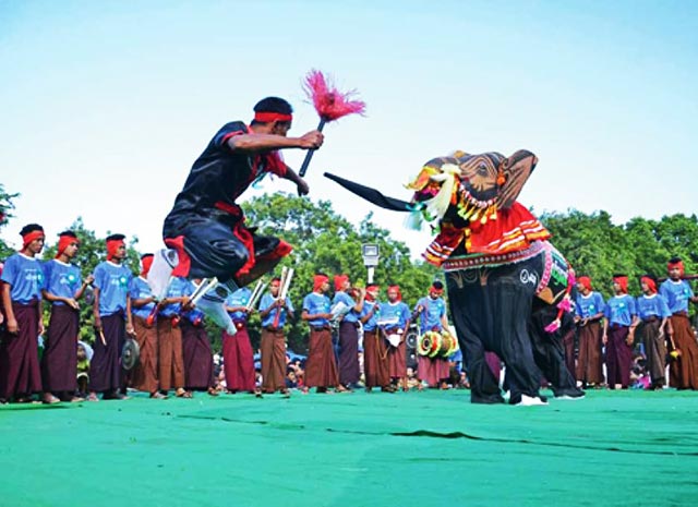 Kyaukse Elephant Dance Festival