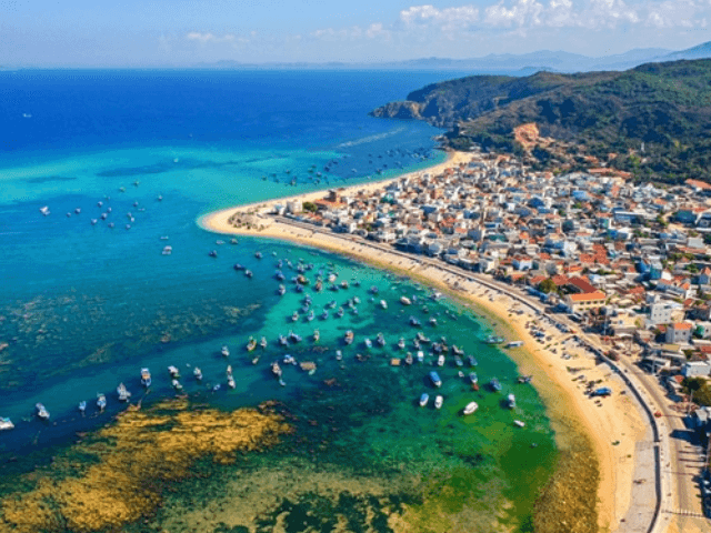 Discover Quy Nhon’s best attractions with Threeland summer vacation