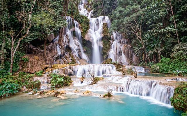 Kuang-Si-Waterfalls-laos-1-1.jpg